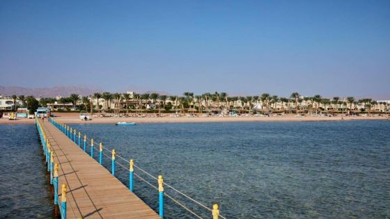 Coral Sea Water World Resort